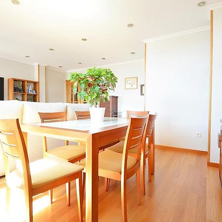 Galihost - Atico Con Terraza Y Vistas Al Mar En Vilagarcia 维拉加尔西亚·德·阿劳萨 外观 照片