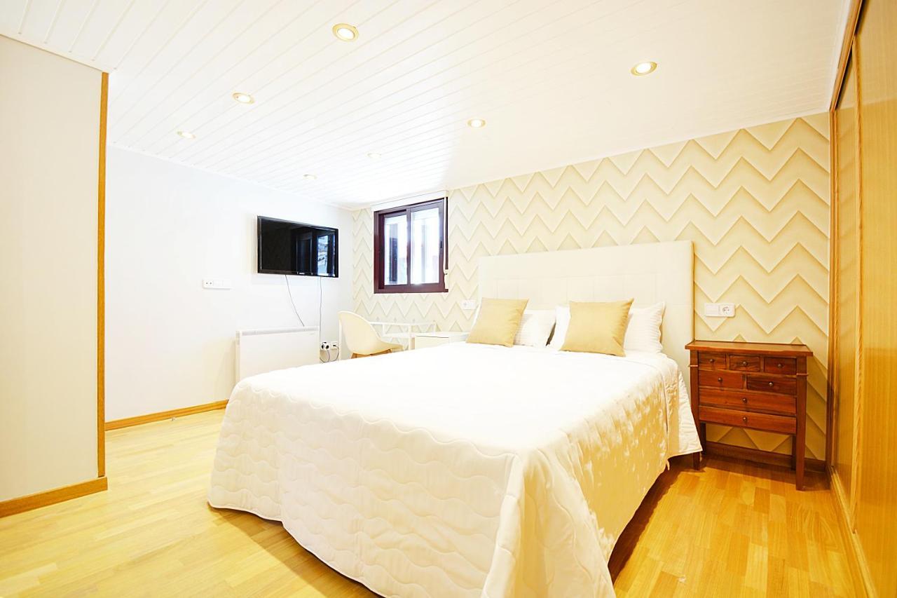 Galihost - Atico Con Terraza Y Vistas Al Mar En Vilagarcia 维拉加尔西亚·德·阿劳萨 外观 照片