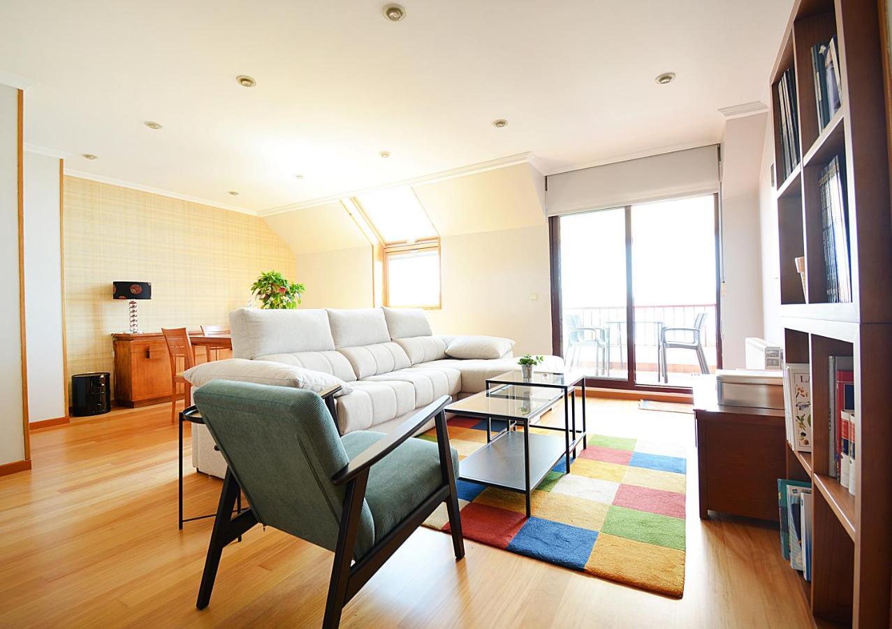 Galihost - Atico Con Terraza Y Vistas Al Mar En Vilagarcia 维拉加尔西亚·德·阿劳萨 外观 照片